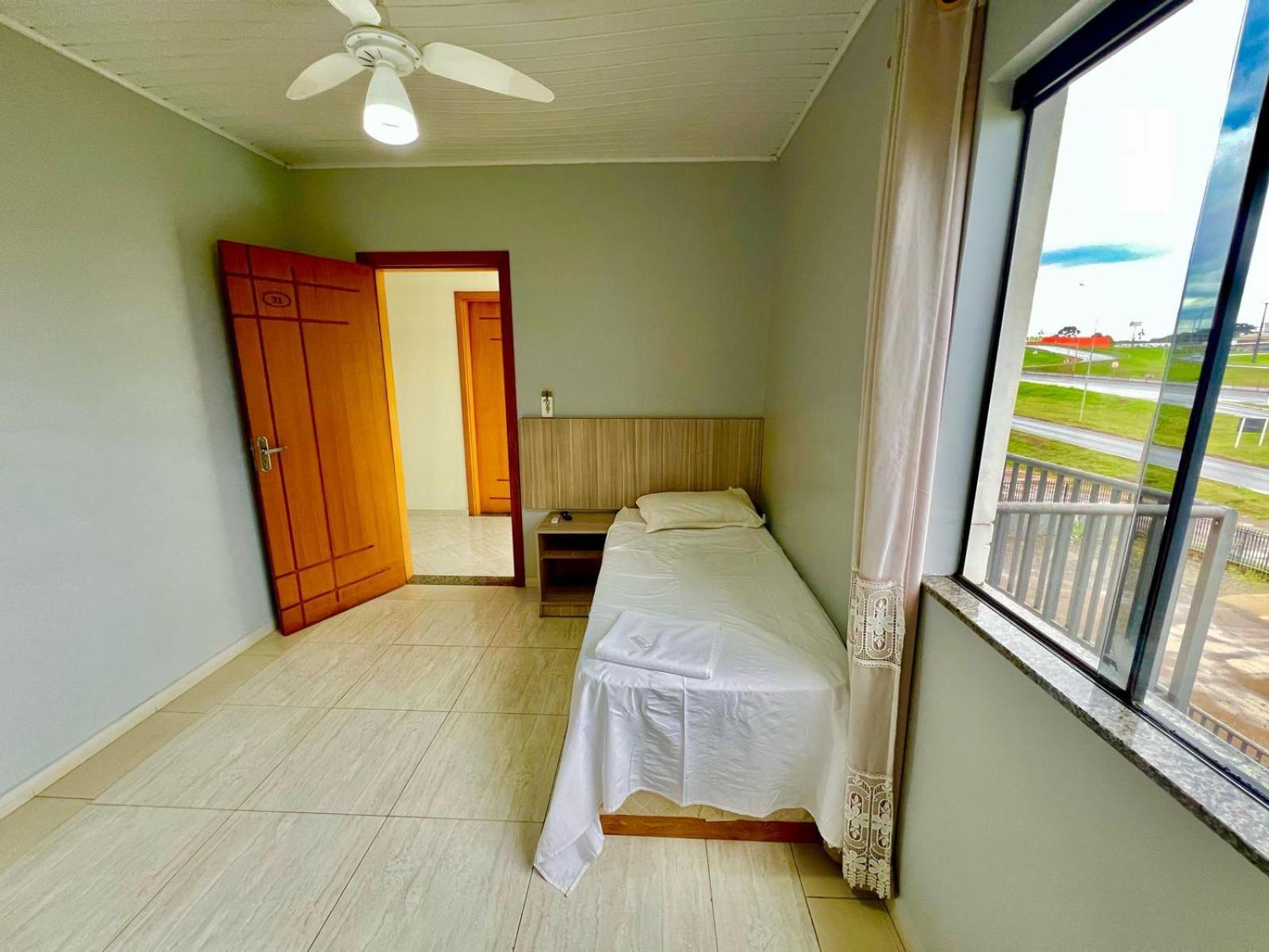 Hotel Guairaca Guarapuava Exteriör bild